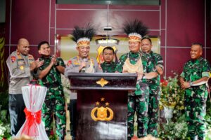 TNI-Polri Komitmen Kawal Seluruh Kebijakan Strategis di Papua