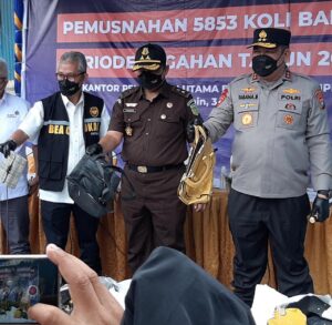Kejagung Mencium Ada Oknum Terlibat Dalam Importasi Barang Bekas