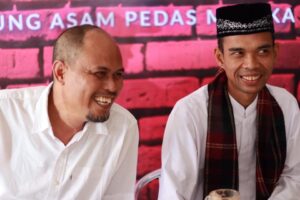 UAS Serukan Dukung Burhanuddin Nur pada Pemilu 2024