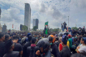 Tolak Relokasi, Masyarakat Melayu Batam Demo Kantor BP Batam