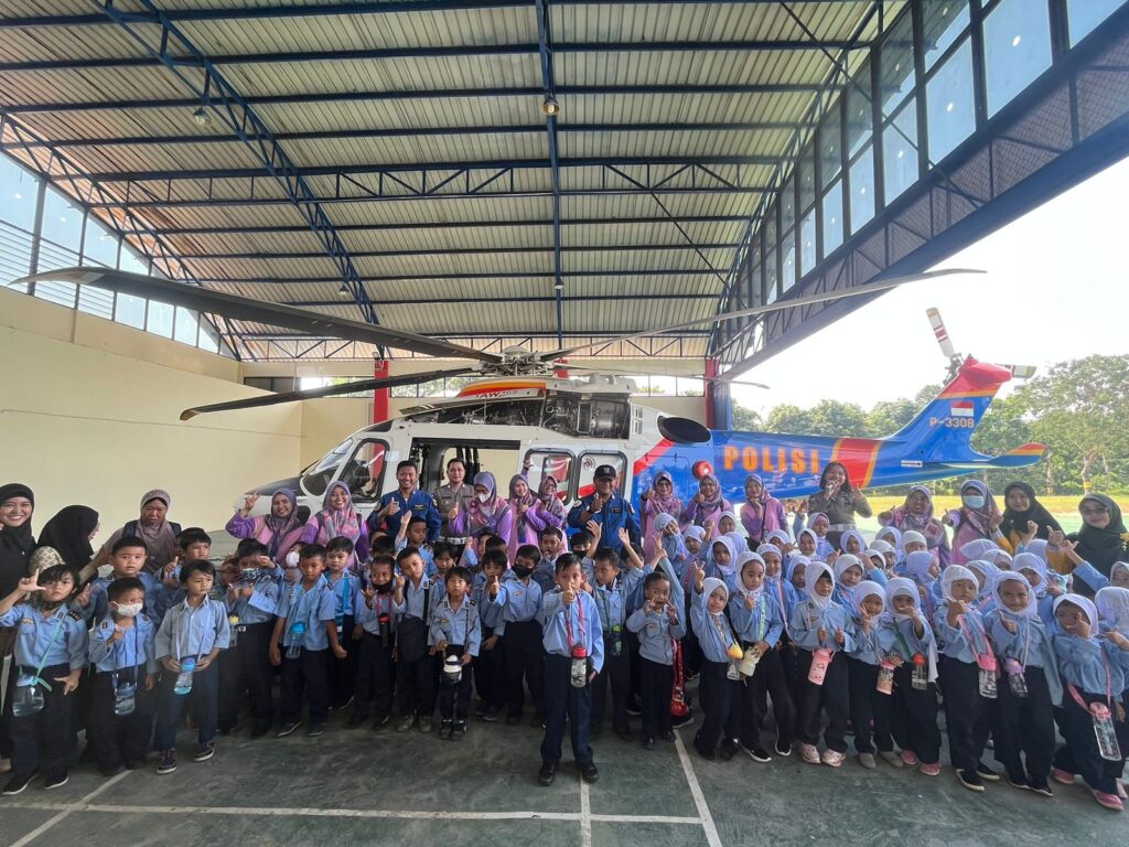 Polisi Sahabat Anak, Edukasi Keselamatan Lalu Lintas Ala Polda Kepri