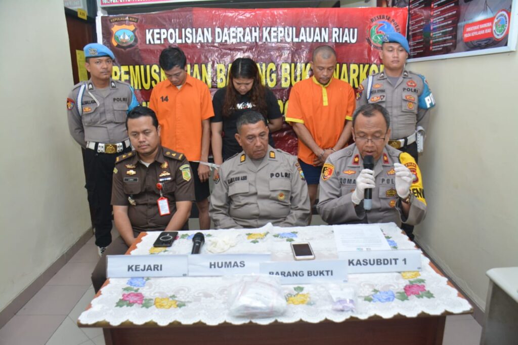 Ditresnarkoba Polda Kepri Musnahkan Ratusan Gram Sabu dan Pil Ekstasi