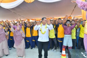 Gubernur Kepri Motivasi Siswa & Resmikan Skill Mart di SMKN 4 Batam 