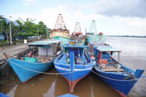 KKP Tangkap 3 Kapal Pelaku Pengangkatan BMKT Ilegal