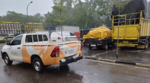 Kendaraan Oprasional Bright PLN Batam dan Sanford Terjaring Razia KIR Dishub