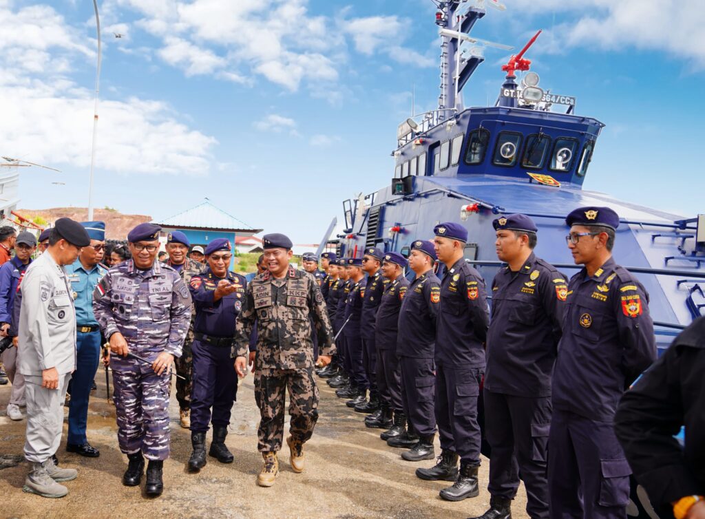 PSDKP Laksanakan Operasi Gabungan Tangkal Penyelundupan BBL