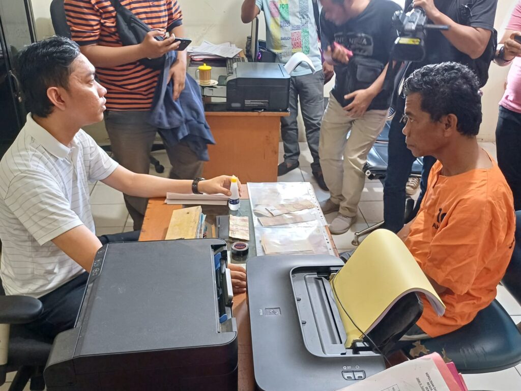 Belajar di Youtube Bikin Uang Palsu, Hot Diaman Diringkus Polsek Sekupang