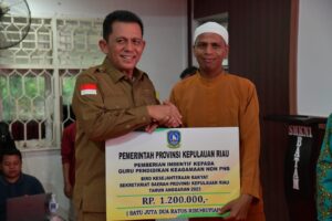 Guru Pendidikan Agama Non ASN Dapat Bantuan Pemprov Kepri