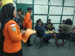 Basarnas Berhasil Evakuasi ABK Tug Boat Pretty 9