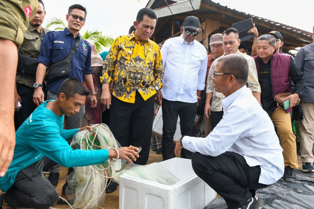 Gubernur Kepri Apresiasi Budidaya Udang Vaname di Desa Tinjul Lingga