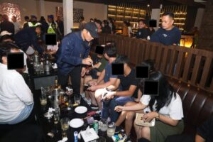Polda Kepri Sita Mikol Ilegal Dari Tempat Hiburan di Batam