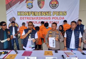 Polda Kepri Bongkar Prostitusi Anak Dibawah Umur Via Michat di Batam