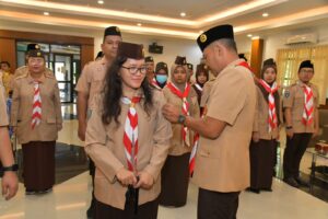Pramuka Diajak Turut Menjaga Pemilu Damai di Kepri
