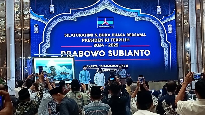 Ini Makna Lukisan SBY Yang Diberikan Kepada Prabowo