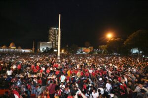 Dukung Timnas Indonesia, Kapolda Kepri Nonton Bareng Masyarakat Batam