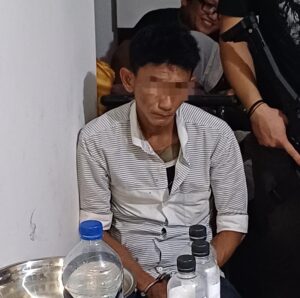 Diajarin Lewat HP, Ini Tampang AR Peracik Sabu Cair Jadi Kristal di Batam