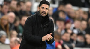 Pelatih Arsenal Menaruh Asa Besar Pada West Ham di Pekan Terakhir