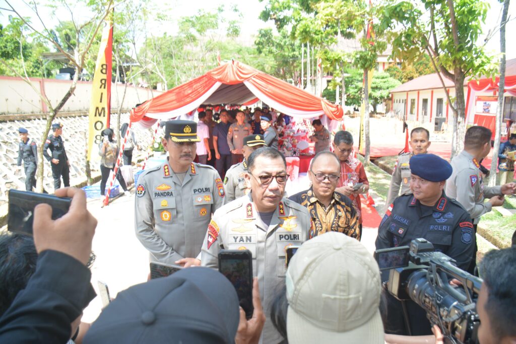 Kapolda Kepri Letakan Batu Pertama Pembangunan Poliklinik dan Rumdin Pelopor Satbrimob