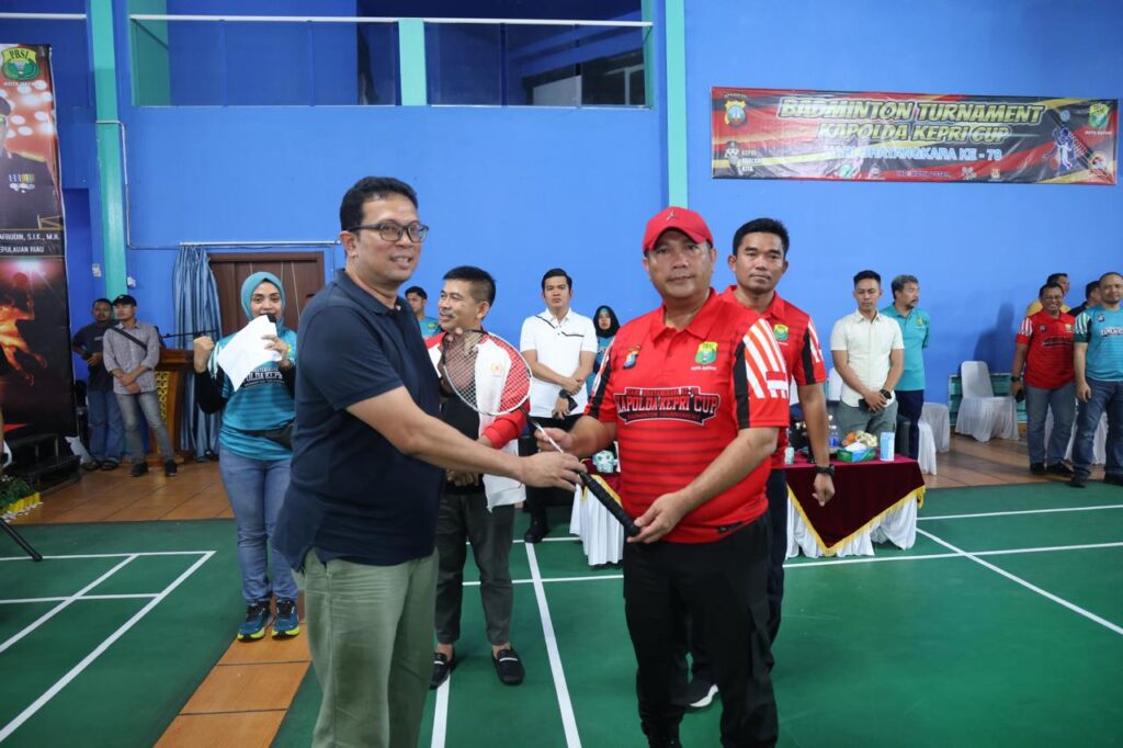 Polda Kepri Gelar Turnamen Bulu Tangkis HUT Bhayangkara ke 78