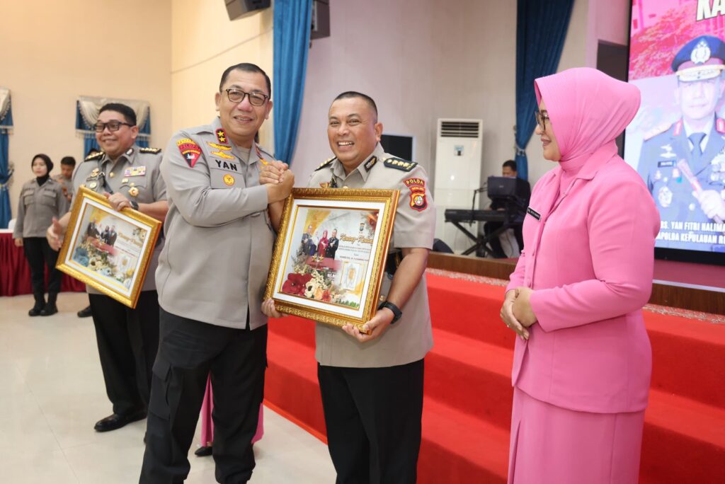 Kapolda Pimpin Sertijab dan Pisah Sambut Sejumlah PJU Polda Kepri