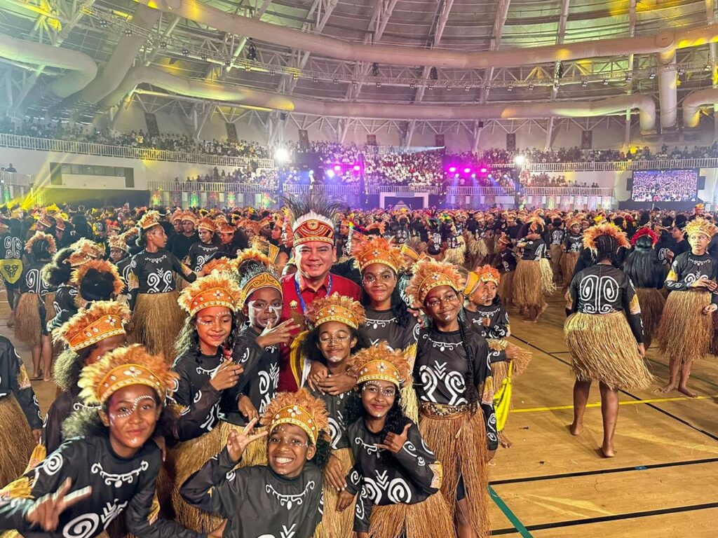 Pj Gubernur Sultra Hadiri Puncak Peringatan Hari Anak Nasional ke-40 Tahun 2024 Di Papua