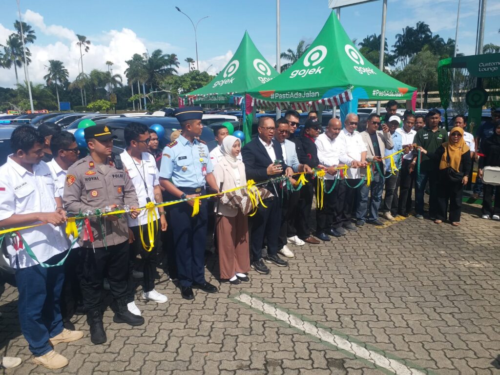 Akhirnya Gocar dan Maxim Resmi Beroprasi di Bandara Batam