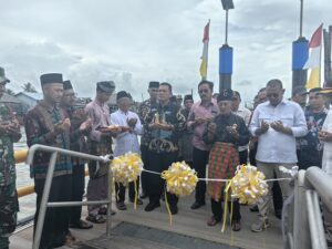 Dermaga Apung HDPE Durai Karimun Diresmikan 