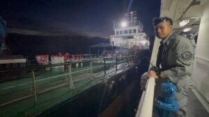 Bakamla RI Selamatkan Kapal Mongolia Alami Kerusakan di Perairan Tanjung Berakit