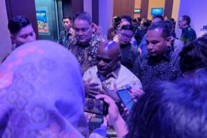 Menteri HAM Natalius Pigai: Lewat Kritik, Media Dapat Mengisi Ruang Kosong Pemerintahan
