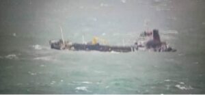 Bakamla RI Evakuasi Krew MT Silver Sincere Tenggelam di Bintan