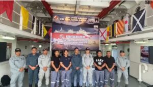 Bakamla RI Serah Terima ABK MT Silver Sincere Yang Dievakuasi ke KSOP Tanjung Uban