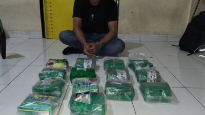 Polda Riau Bekuk Residivis Narkoba Dengan Menyita 14 Kg Sabu dan 6.800 Butir Ekstasi