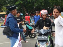 Masyarakat dan Pemuda Luwuk Gelar Aksi Sosial Berbagi Takjil, Sekaligus Nyatakan Dukungan atas Pengesahan RUU TNI