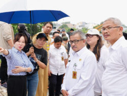 Wakil Kepala BP Batam Li Claudia Sidak Lokasi Penimbunan Sungai Permata Baloi