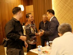 Buka Konferkot VIII PGRI, Wako Amsakar: Masa Depan Batam Bergantung Pada Guru