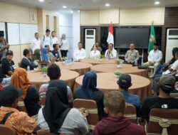 Kepala dan Wakil Kepala BP Batam Terima Audiensi Warga, Bahas Penertiban Lahan di Tanjung Banon