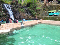 Pesona Air Terjun Pongkar Karimun, Surga Tersembunyi di Kaki Gunung Jantan