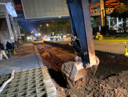 Tindaklanjuti Laporan Masyarakat, BP Batam Lakukan Perbaikan Jalan Letjen Suprapto SP Plaza