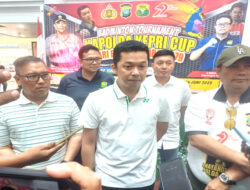 Turnamen Badminton HUT Bhayangkara ke 79 Polda Kepri Sukses, Wamenpora: Bisa Menjaring Atlit Muda