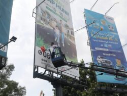 Pemko dan Kejari Batam Kompak Tindak Tegas Reklame Ilegal Yang Masih Terpasang