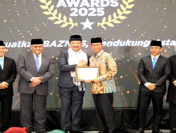 Amsakar Achmad Raih Penghargaan BAZNAS Award 2025, Komitmen Dukung Gerakan Zakat Nasional