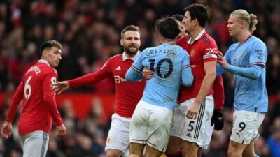 Derby! Man United Merana, Seruan Manchester it’s Sky Blue Menggema