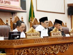 Wako Amsakar Hadiri Paripurna Laporan Bapemperda DPRD Batam