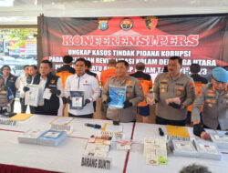 Sebanyak 7 Tersangka Korupsi Revitalisasi Dermaga Batu Ampar Dijebloskan ke Penjara