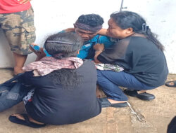 Tangis Histeris Keluarga Korban Kebakaran MT Federal II, Ini Identitasnya