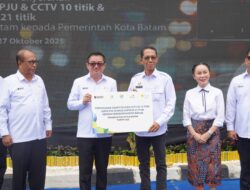 PLN Batam Gelar Upacara Hari Listrik Nasional ke-80, Wako Amsakar Ajak Wujudkan Kota Energi Bersih dan Berkelanjutan