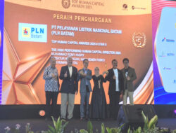 PLN Batam Raih Bintang 5 Penghargaan TOP Human Capital Awards 2025