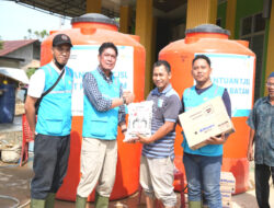 PLN Batam Salurkan Bantuan Kemanusiaan Tahap 2 untuk Korban Banjir di Sumatera