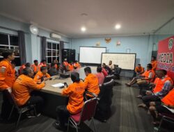 KM Makmur Jaya Terbalik Dihantam Gelombang di Bintan, 20 Krew Selamat dan 9 ABK Masih Hilang