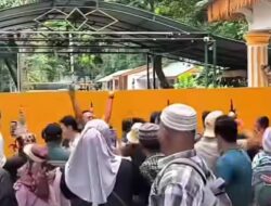 Menilik Janji Bupati Langkat Usai Didemo Warganya soal Bansos Korban Banjir